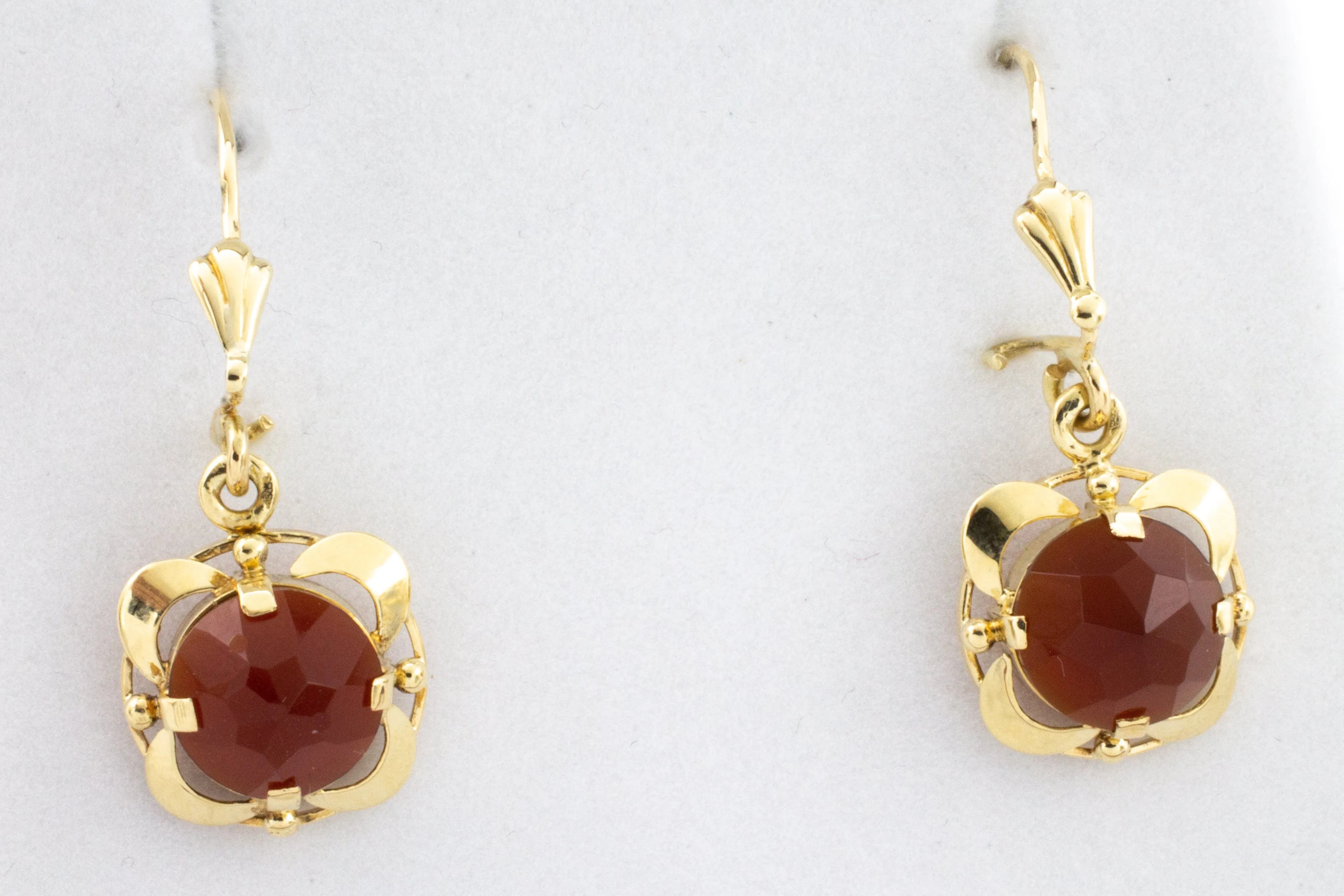 14 carat gold earrings with carnelian