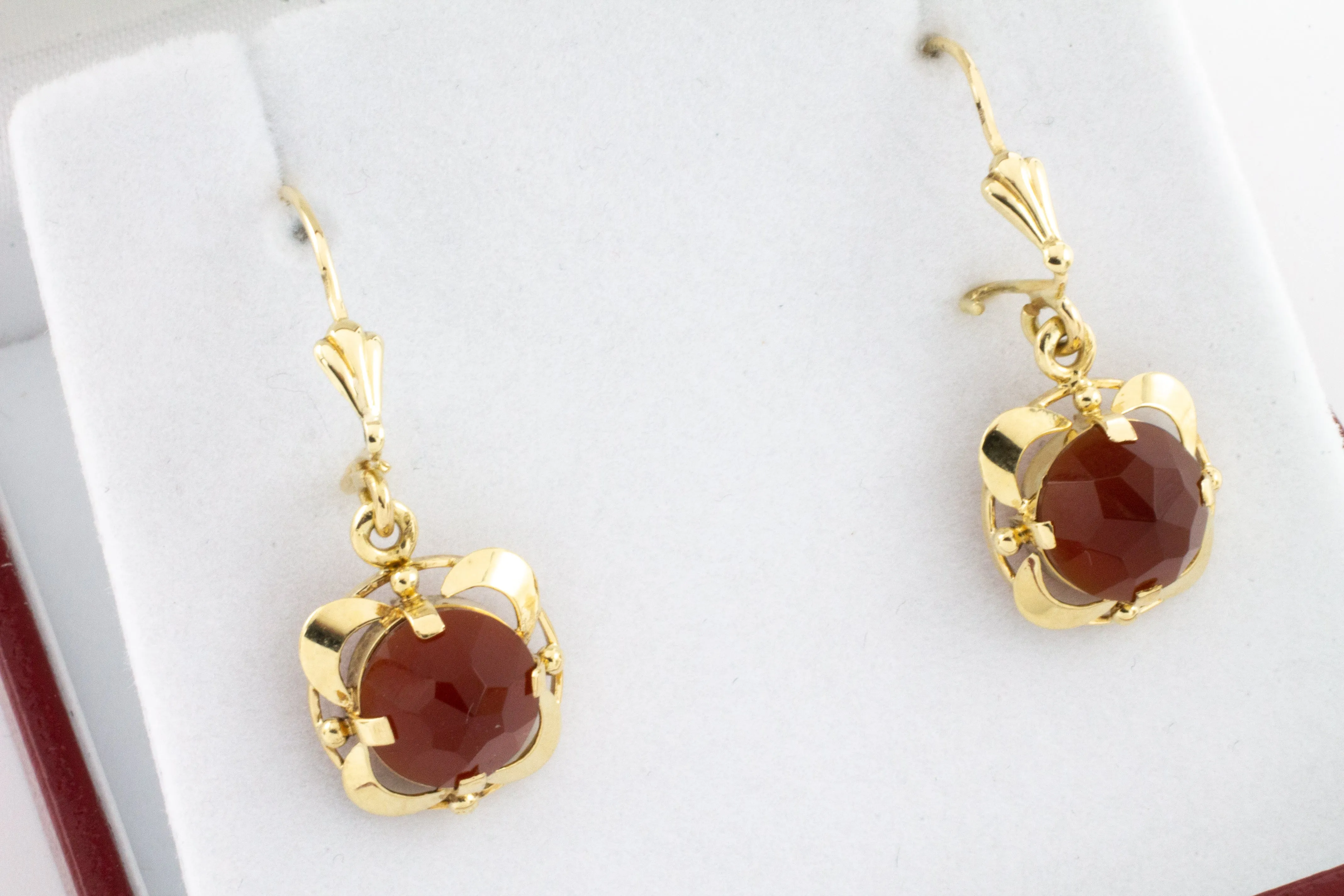 14 carat gold earrings with carnelian