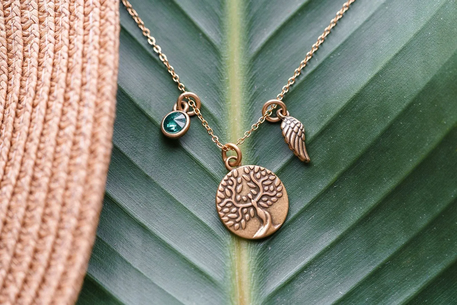 Amie: Charm Necklace