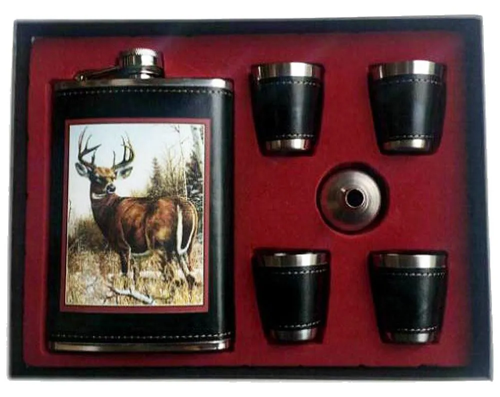 BIG BUCK DEER FLASK SET W 4 SHOT GLASSES