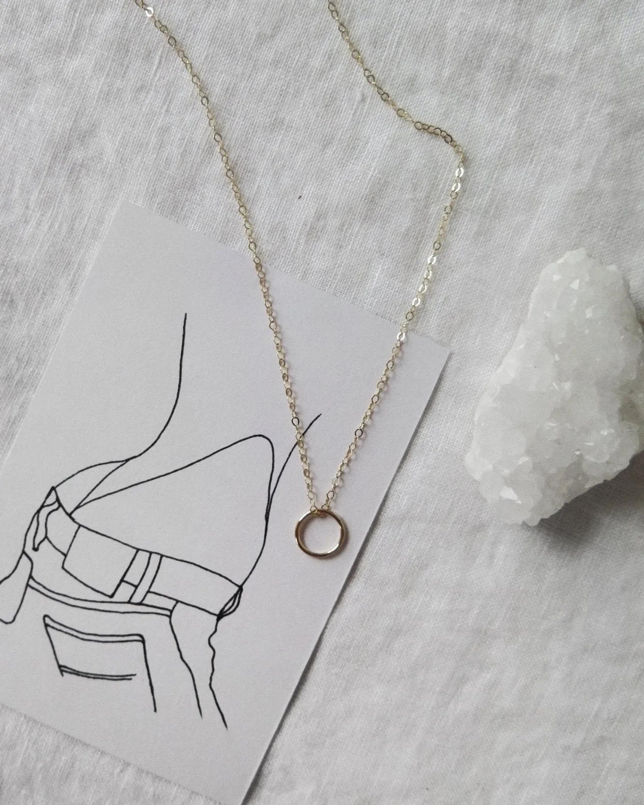 Circle Necklace  - 14k Yellow Gold Fill