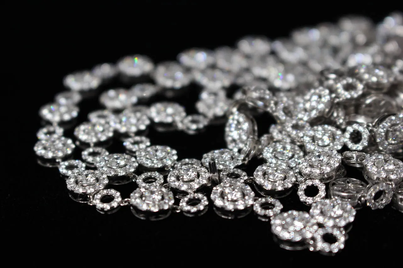 DIAMOND 18 Karat White Gold Necklace