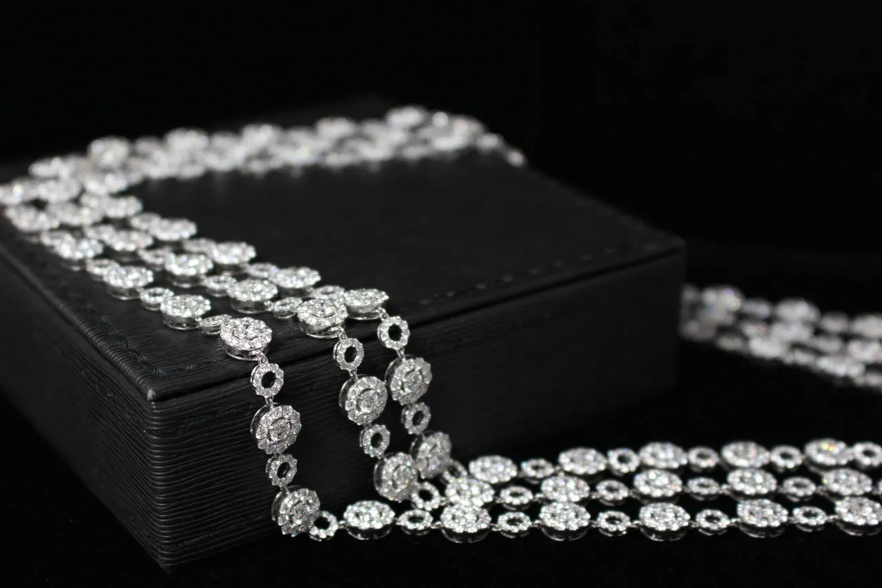 DIAMOND 18 Karat White Gold Necklace