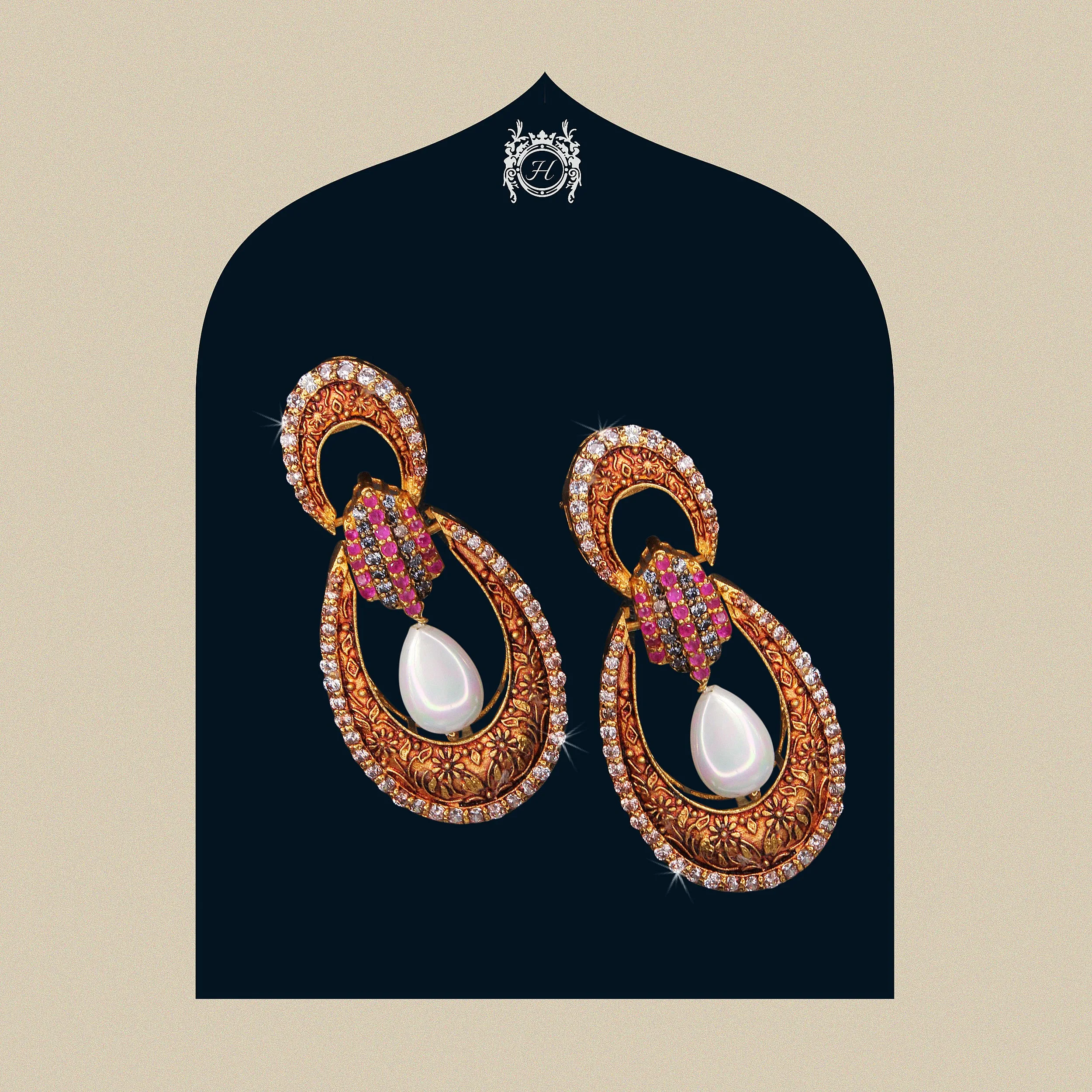 Earrings in Chetum, Pearls and Zircons