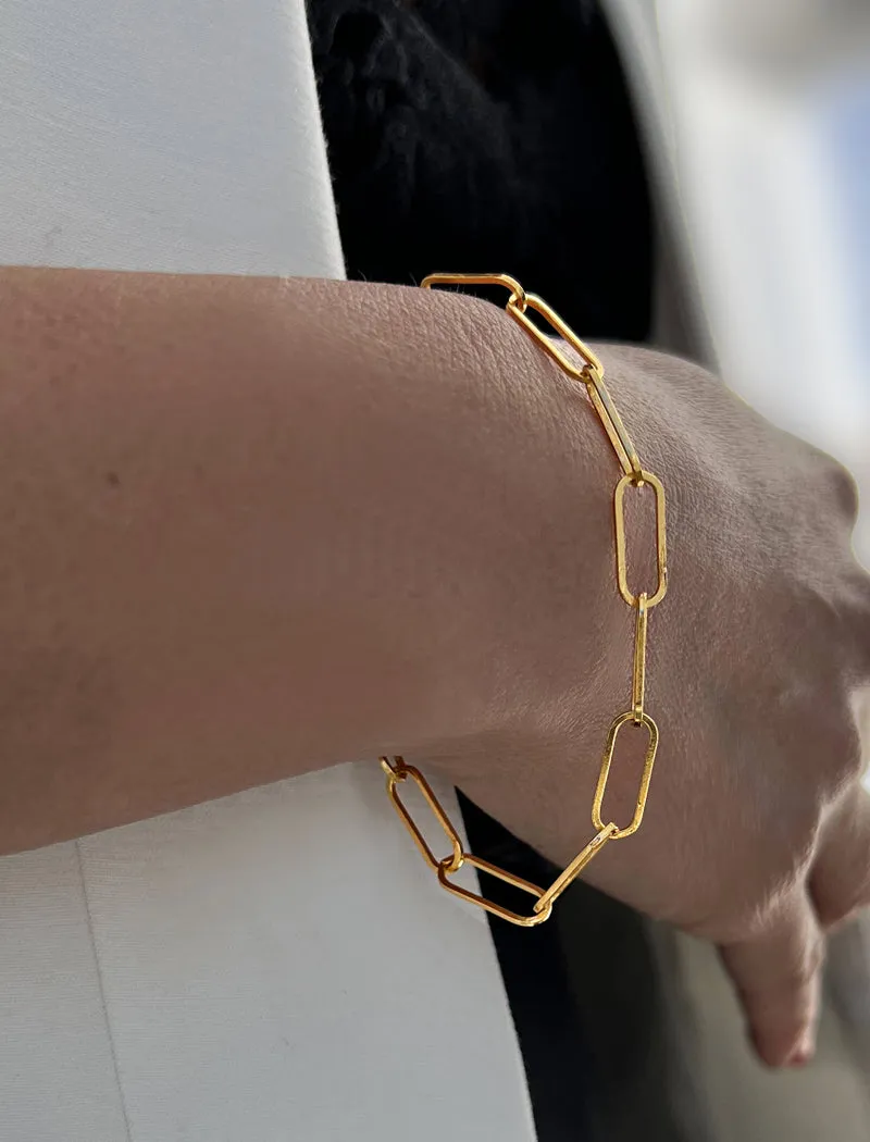 ESSENTIAL Large Paperclip Link Chain Bracelet | 18K Gold Over Sterling Silver