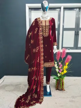 Fashionable Velvet Red Color Salwar Suit