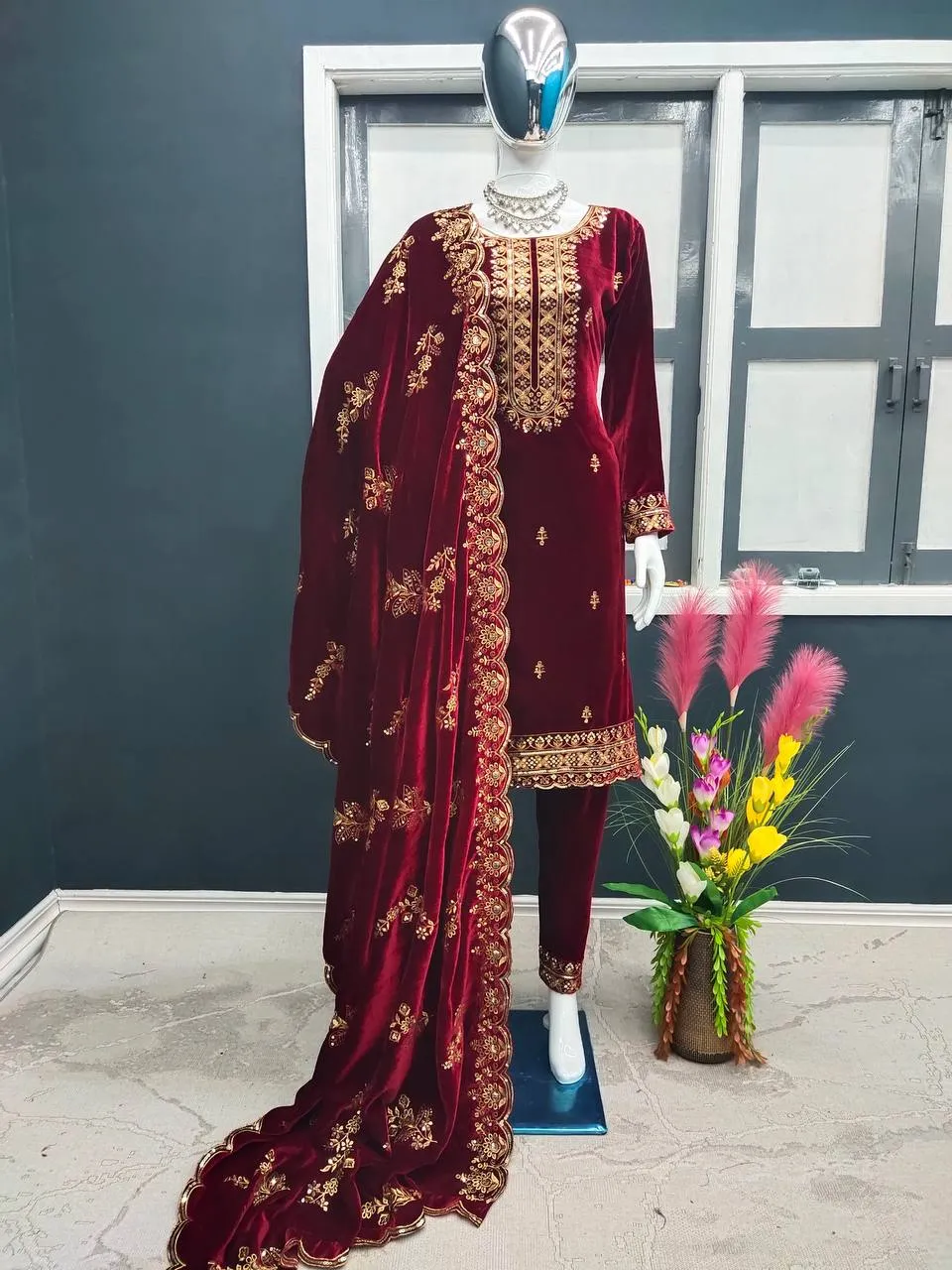 Fashionable Velvet Red Color Salwar Suit