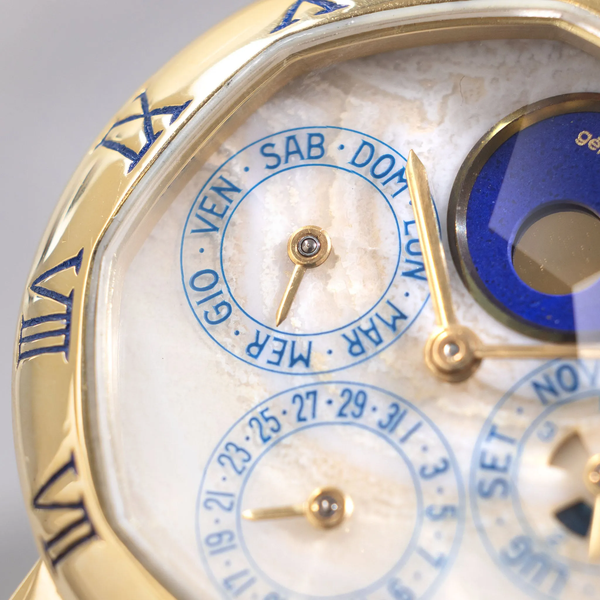 Gerald Genta "Success" Perpetual Calendar Moonphase 18kt Yellow Gold "Marble dial" Ref G2994.7