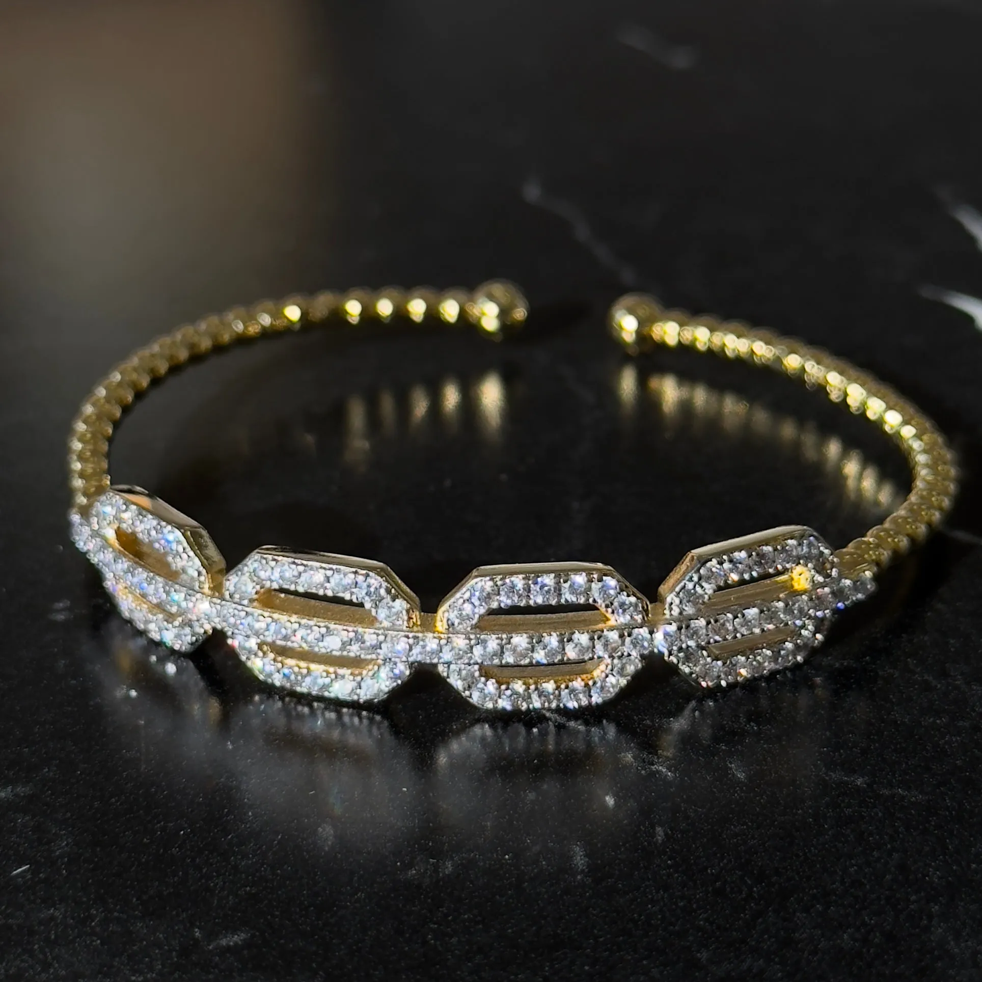 Omay bracelet