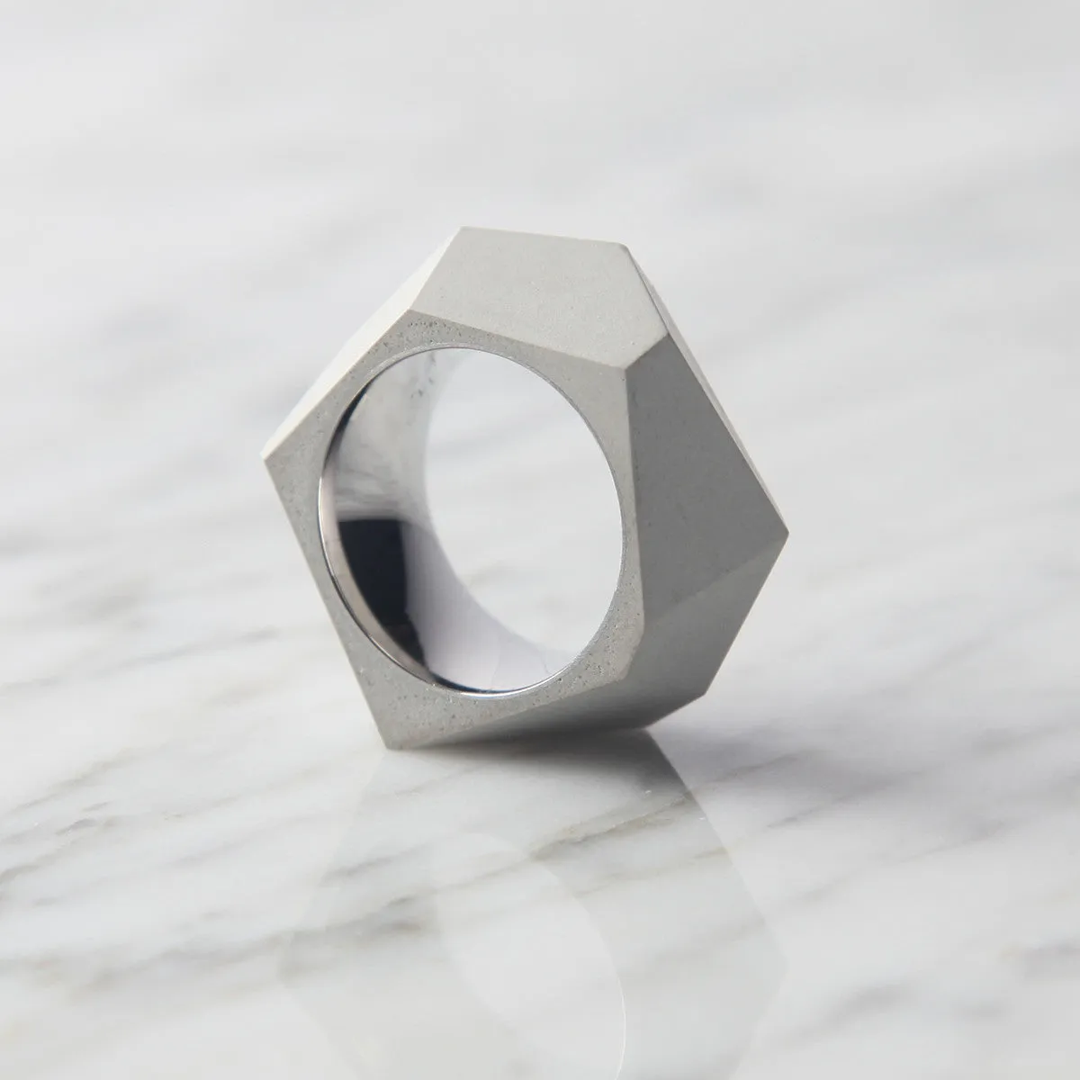 Rock Ring (White)