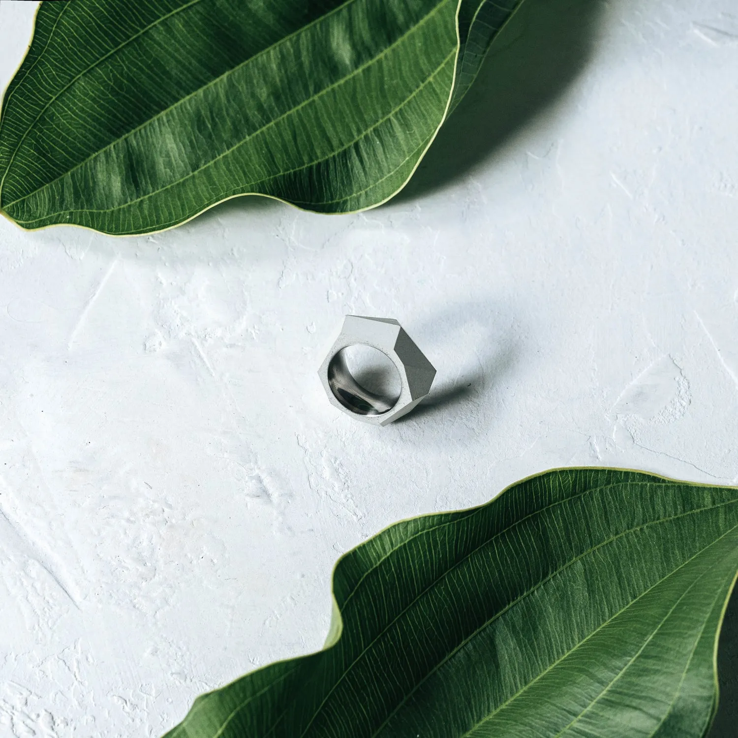 Rock Ring (White)