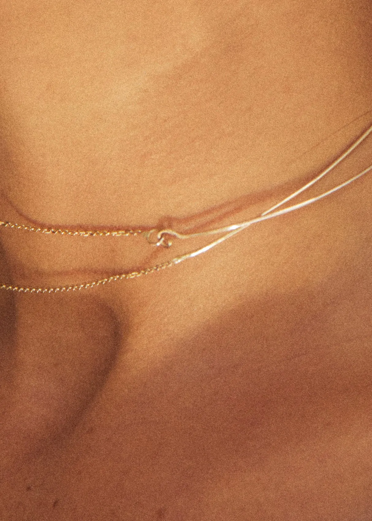 Threaded Resin Weave Necklace | Solid Gold