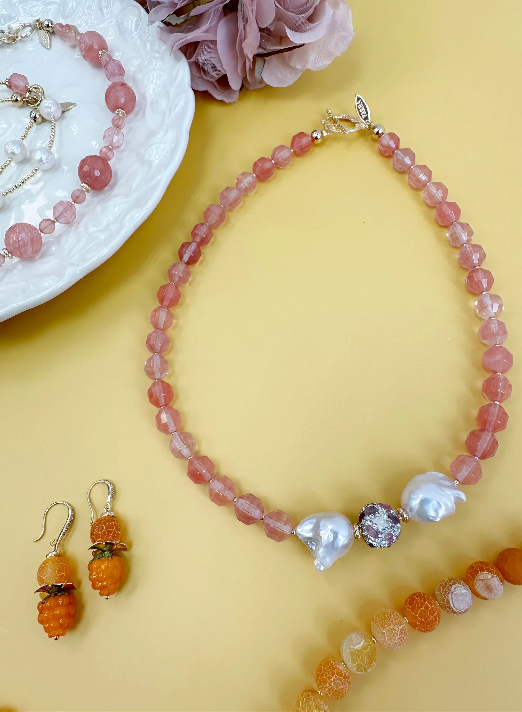 Watermelon Quartz With Baroque Pearls Statement Necklace JN009